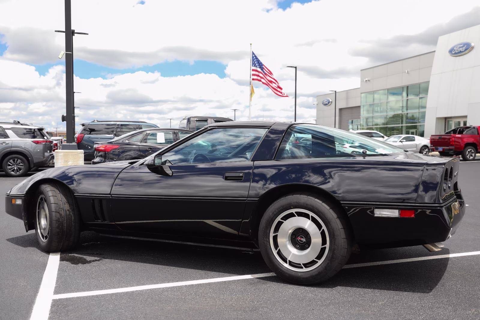 1984 BLACK Chevrolet Corvette FWD