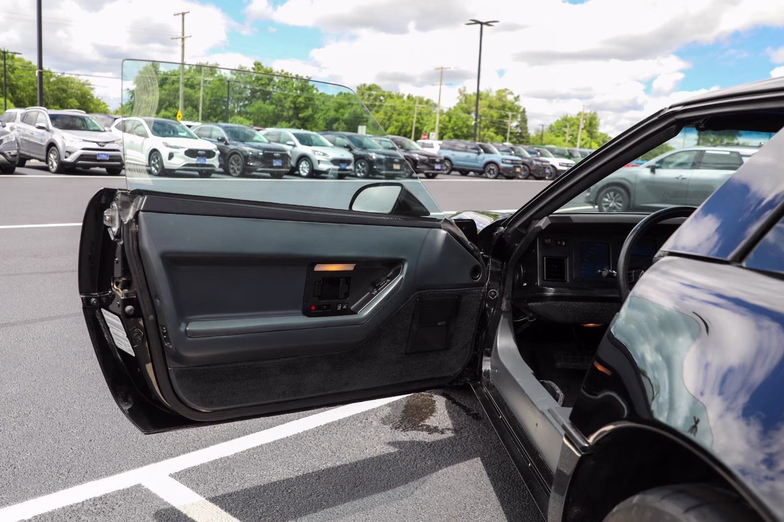 1984 BLACK Chevrolet Corvette FWD