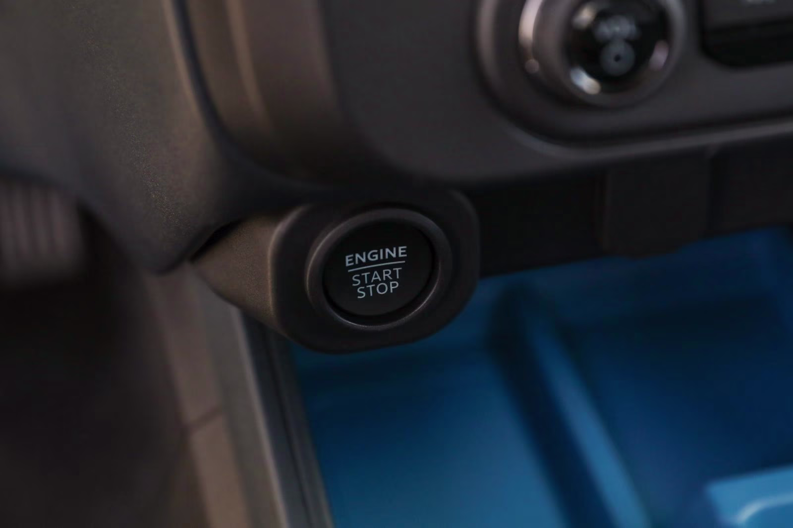 2026 Shadow Black Ford Maverick XLT AWD Truck
