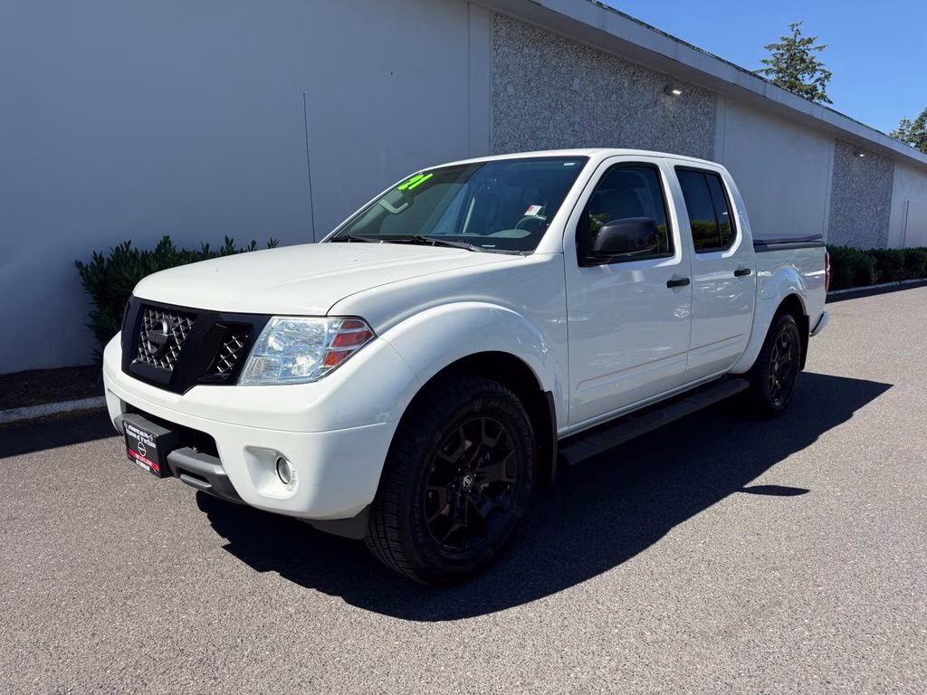 2021 Glacier White Nissan Frontier SV 4X4 Truck