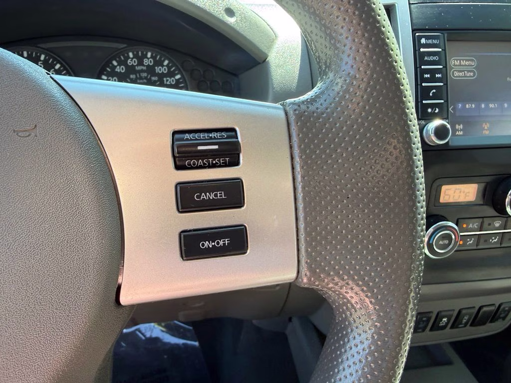 2021 Glacier White Nissan Frontier SV 4X4 Truck