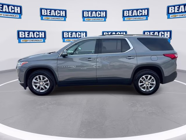 2021 Steel Metallic Chevrolet Traverse LT AWD SUV