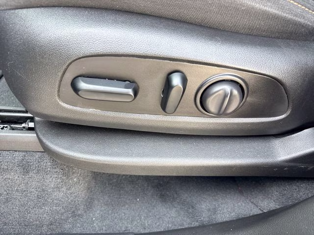 2021 Steel Metallic Chevrolet Traverse LT AWD SUV