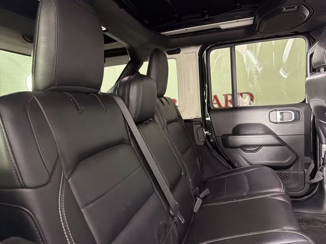 2020 Black Clearcoat Jeep Wrangler Unlimited Sahara 4X4 SUV