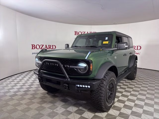 2022 Green Metallic Ford Bronco Wildtrak 4X4 SUV