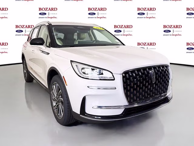 2023 Ceramic Pearl Metallic Tri-Coat Lincoln Corsair Reserve FWD SUV