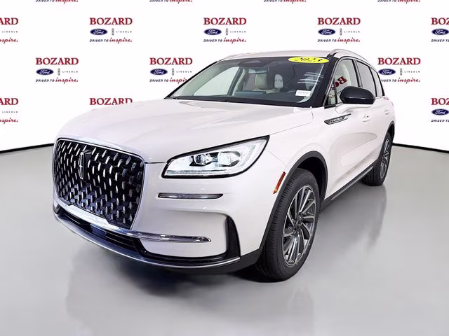 2023 Ceramic Pearl Metallic Tri-Coat Lincoln Corsair Reserve FWD SUV