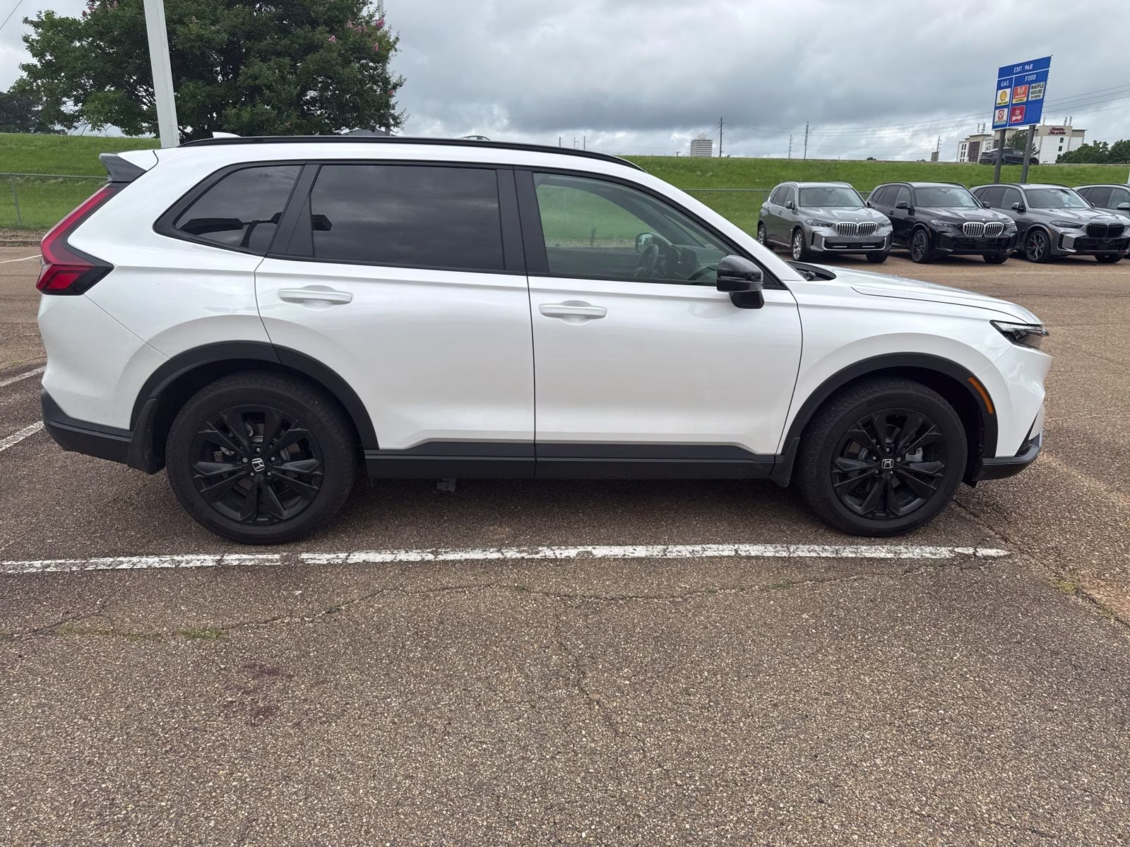 2026 Platinum White Pearl Honda CR-V Hybrid Sport Touring AWD SUV