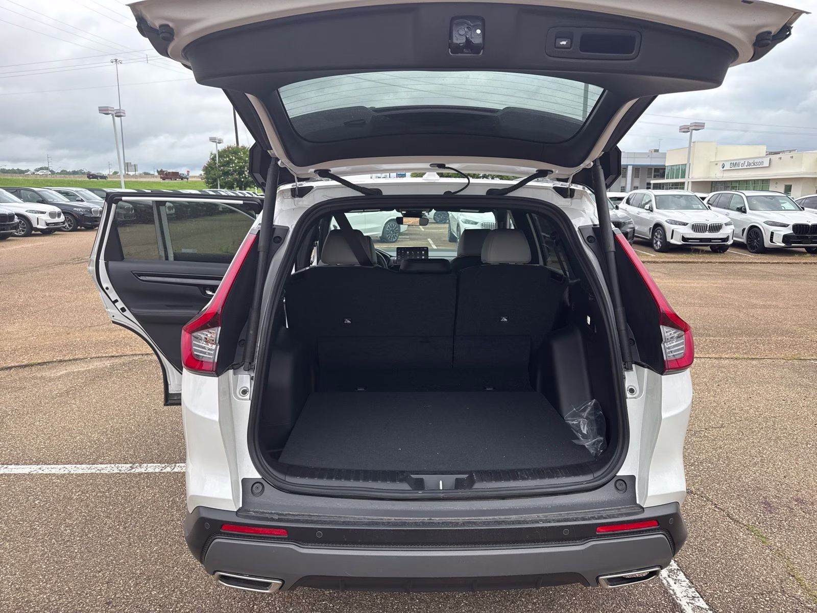 2026 Platinum White Pearl Honda CR-V Hybrid Sport Touring AWD SUV