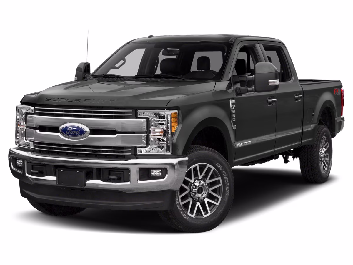 2017 Oxford White Ford Super Duty F-250 SRW Lariat 4X4 Truck