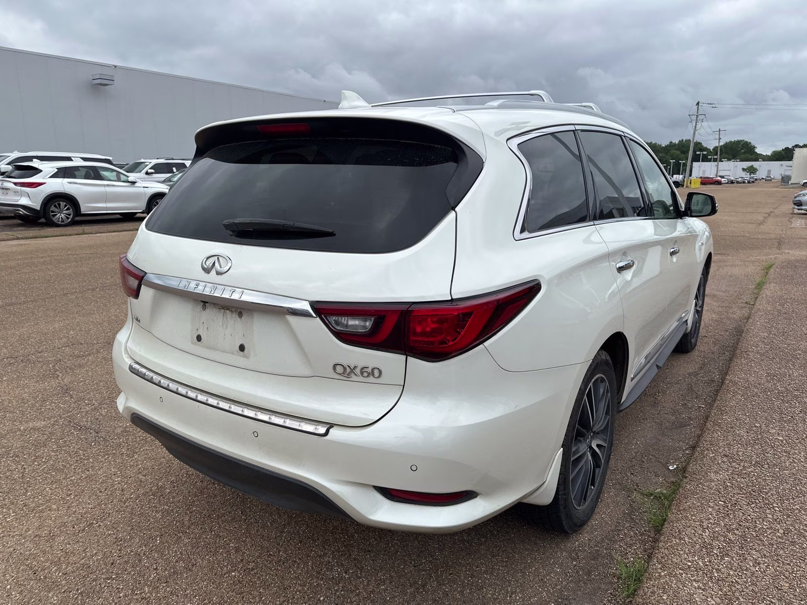 2020 Majestic INFINITI QX60 LUXE AWD SUV