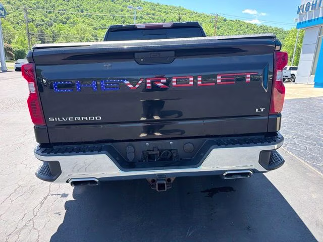 2019 Black Chevrolet Silverado 1500 LT 4X4 Truck