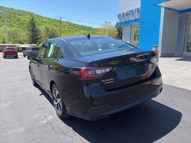 2023 Crystal Black Silica Subaru Legacy Premium AWD Sedan