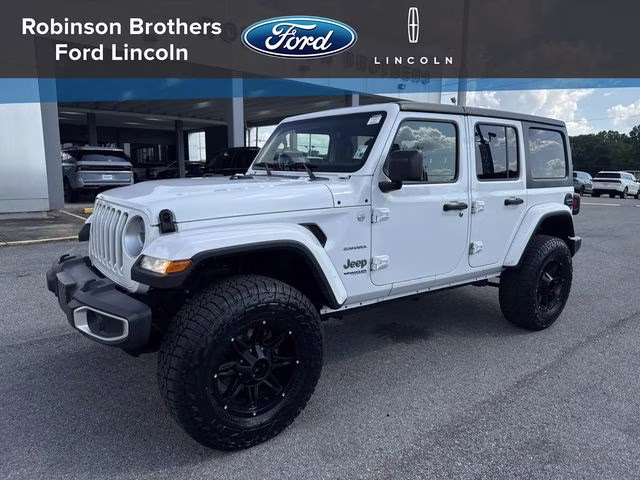 2019 Bright White Clearcoat Jeep Wrangler Unlimited Sahara 4X4 SUV