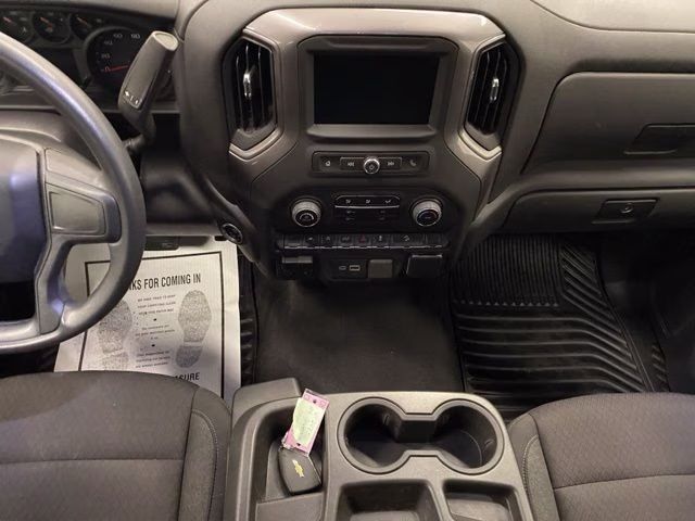 2024 Summit White Chevrolet Silverado 1500 Custom Trail Boss 4X4 Truck
