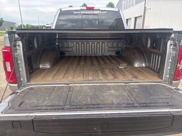 2022 Iconic Silver Metallic Ford F-150 XLT 4X4 Truck