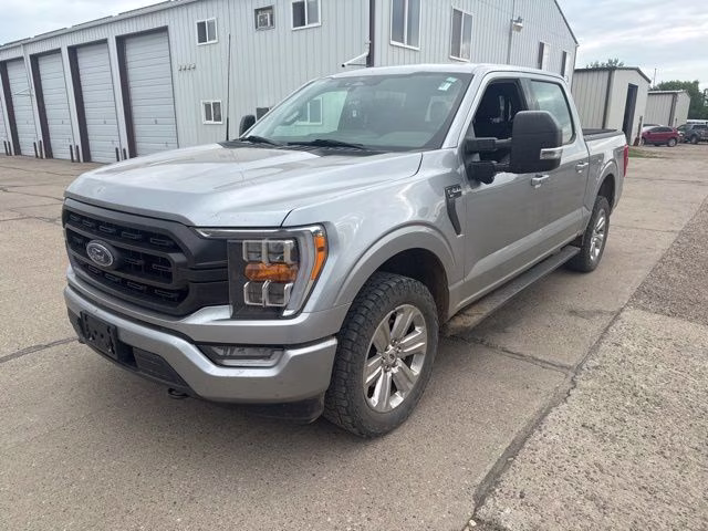 2022 Iconic Silver Metallic Ford F-150 XLT 4X4 Truck