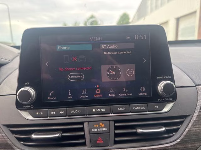 2020 Gun Metallic Nissan Altima 2.5 SL AWD Sedan