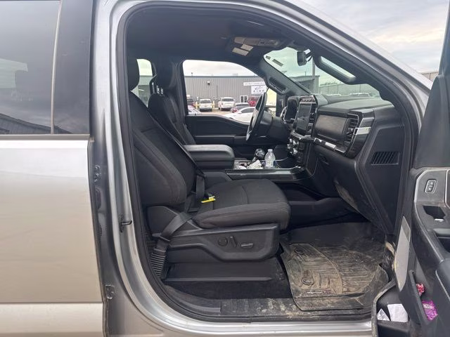 2022 Iconic Silver Metallic Ford F-150 XLT 4X4 Truck
