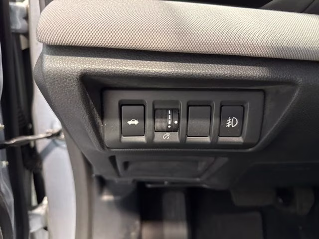 2020 Ice Silver Metallic Subaru Legacy Base AWD Sedan