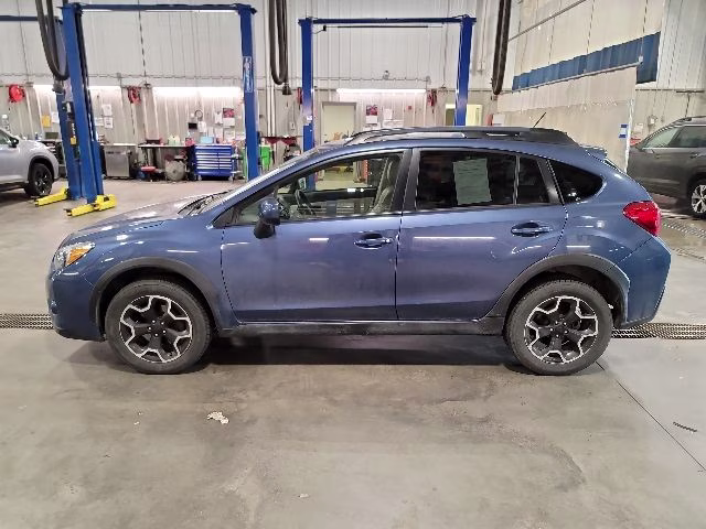2013 Blue Subaru XV Crosstrek 2.0i Limited AWD SUV