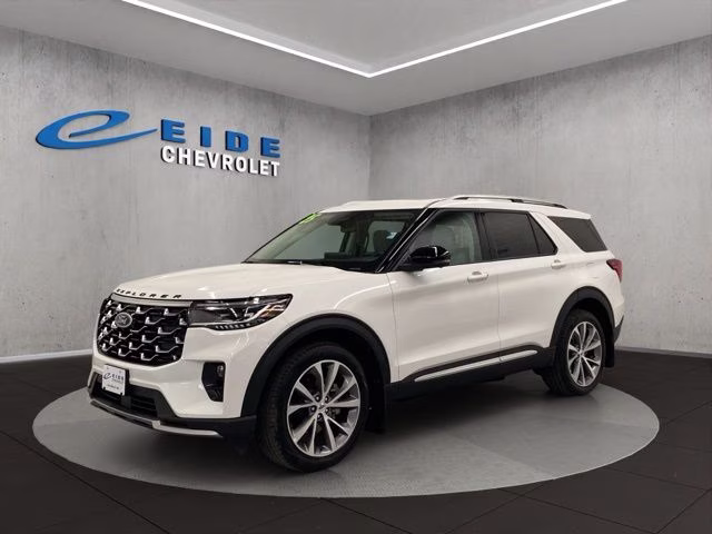 2025 White Metallic Ford Explorer Platinum 4X4 SUV