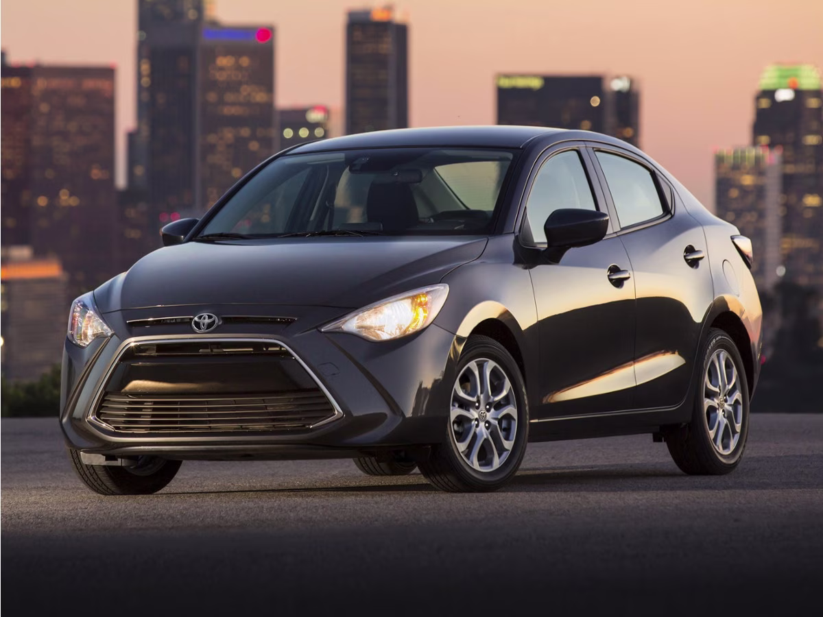 2018 Blue Toyota Yaris iA Base FWD Sedan