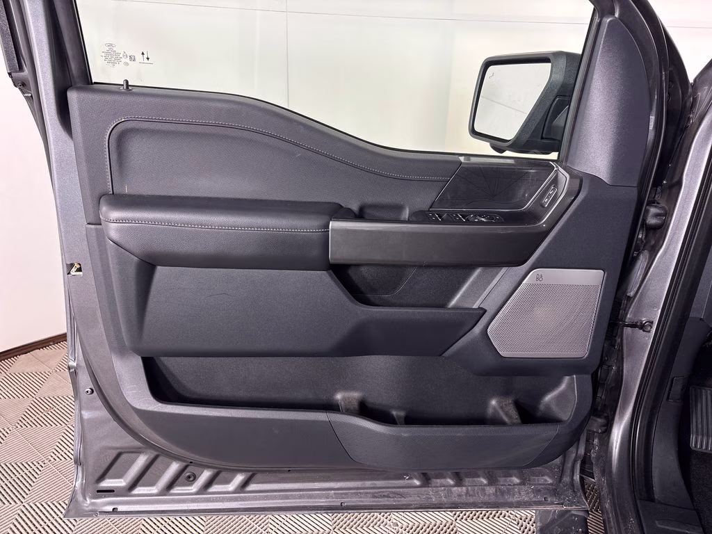 2022 Gray Metallic Ford F-150 XLT 4X4 Truck