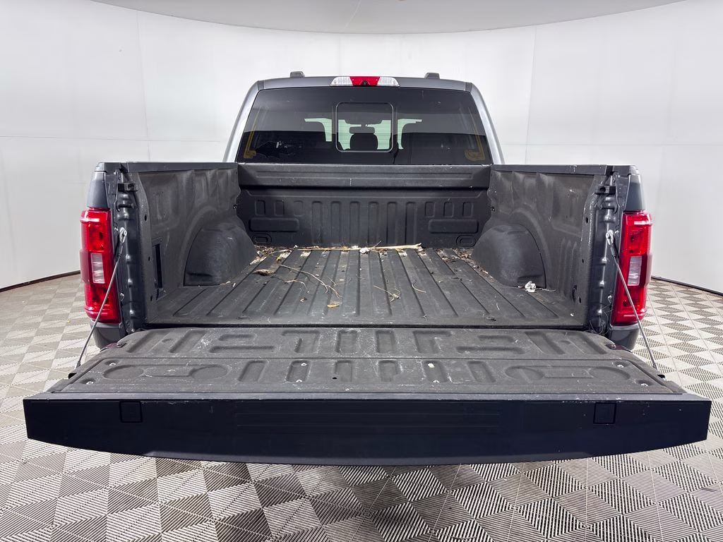 2022 Gray Metallic Ford F-150 XLT 4X4 Truck