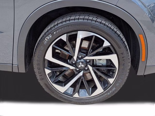 2024 Blue Mitsubishi Outlander SE FWD SUV