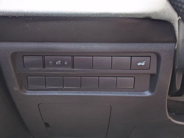 2024 Blue Mitsubishi Outlander SE FWD SUV