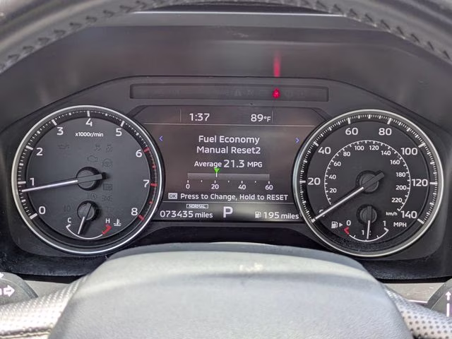 2024 Blue Mitsubishi Outlander SE FWD SUV