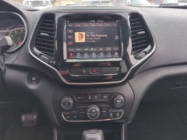 2019 Velvet Red Pearlcoat Jeep Cherokee Limited 4X4 SUV