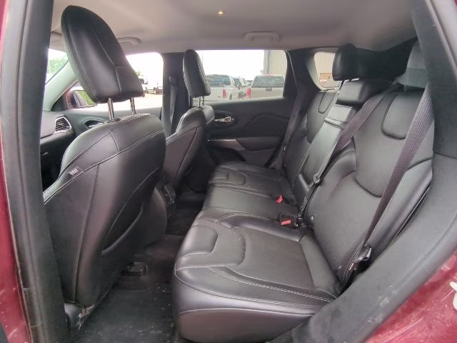 2019 Velvet Red Pearlcoat Jeep Cherokee Limited 4X4 SUV