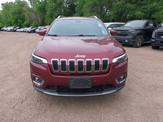 2019 Velvet Red Pearlcoat Jeep Cherokee Limited 4X4 SUV
