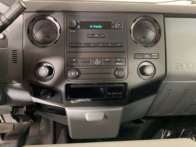 2016 Race Red Ford Super Duty F-350 SRW XL RWD Truck
