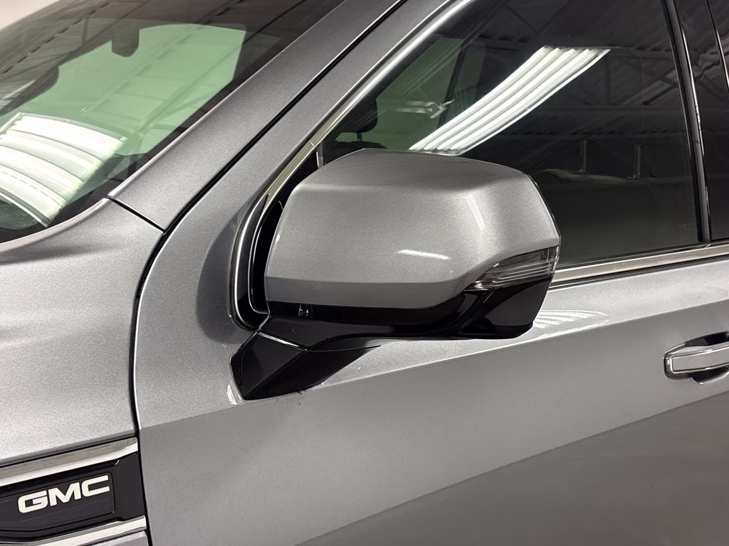 2021 Satin Steel Metallic GMC Yukon XL SLT 4X4 SUV