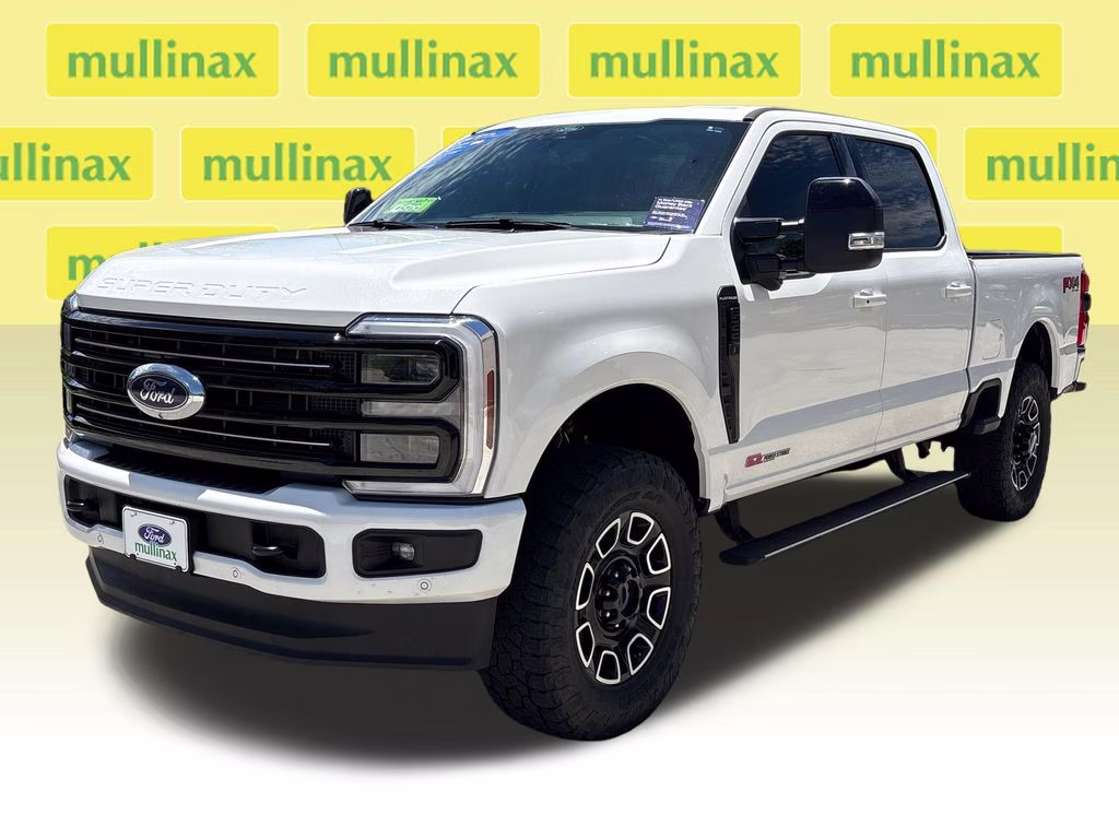 2025 White Metallic Ford Super Duty F-250 SRW Platinum 4X4 Truck