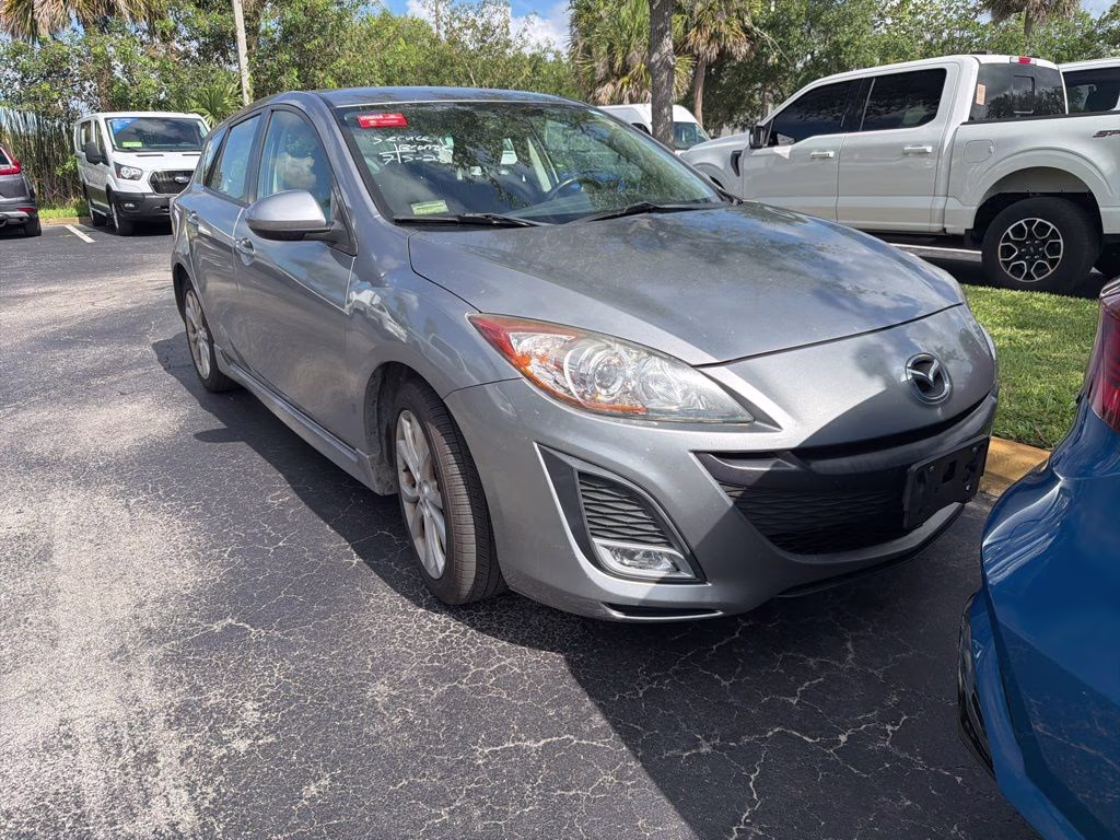 2010 Liquid Silver Metallic Mazda Mazda3 s Sport FWD Hatchback