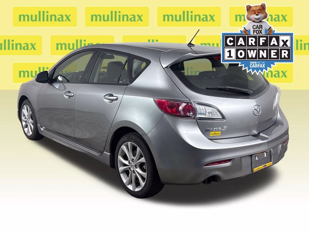 2010 Liquid Silver Metallic Mazda Mazda3 s Sport FWD Hatchback