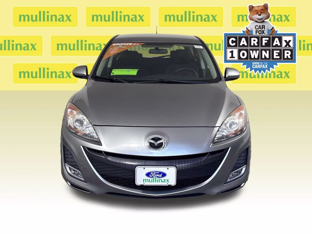 2010 Liquid Silver Metallic Mazda Mazda3 s Sport FWD Hatchback