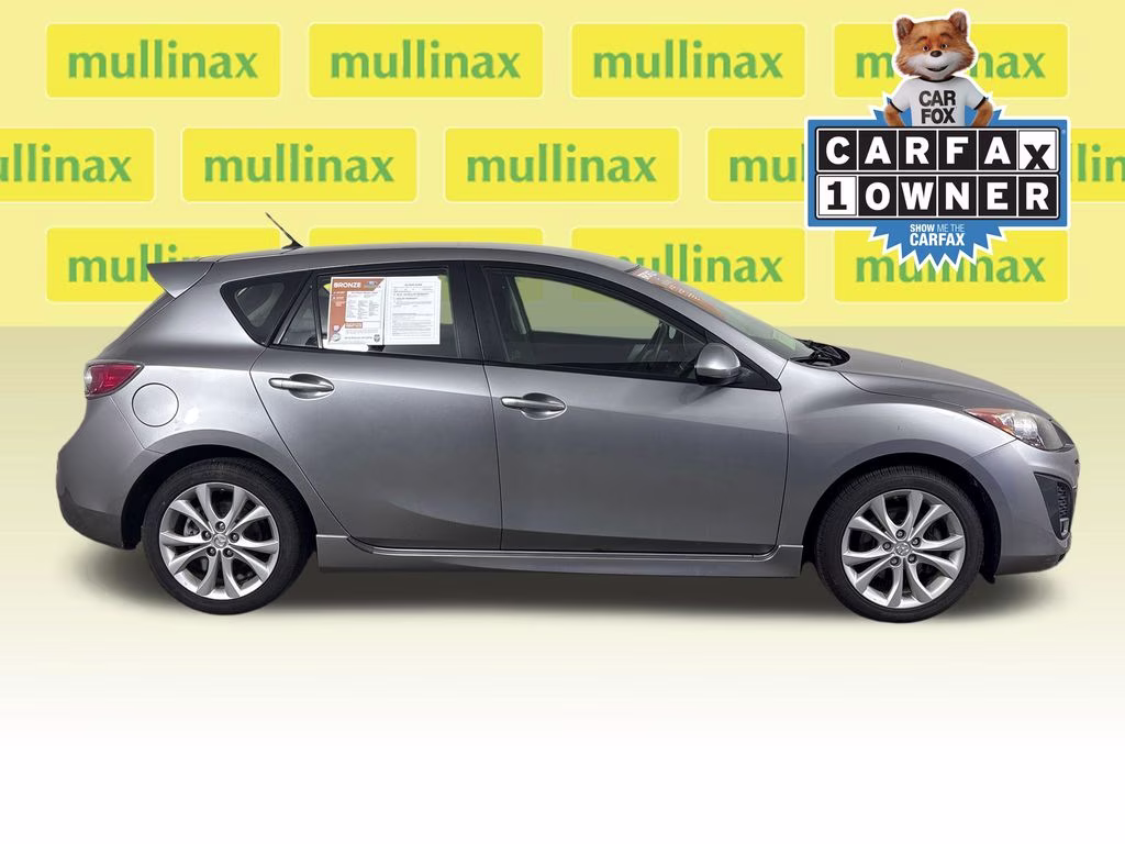 2010 Liquid Silver Metallic Mazda Mazda3 s Sport FWD Hatchback