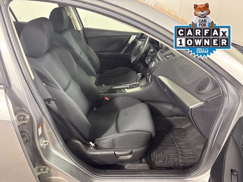 2010 Liquid Silver Metallic Mazda Mazda3 s Sport FWD Hatchback