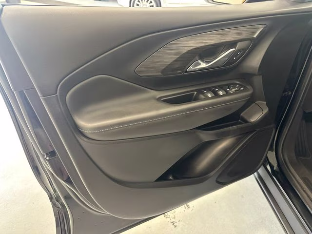 2023 Ebony Twilight Metallic GMC Terrain SLE FWD SUV
