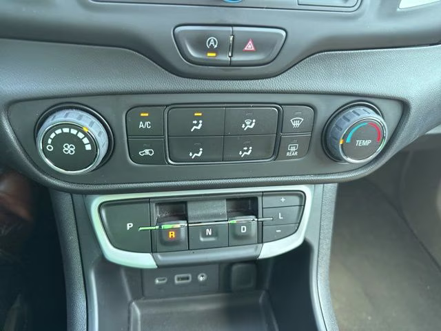 2023 Ebony Twilight Metallic GMC Terrain SLE FWD SUV
