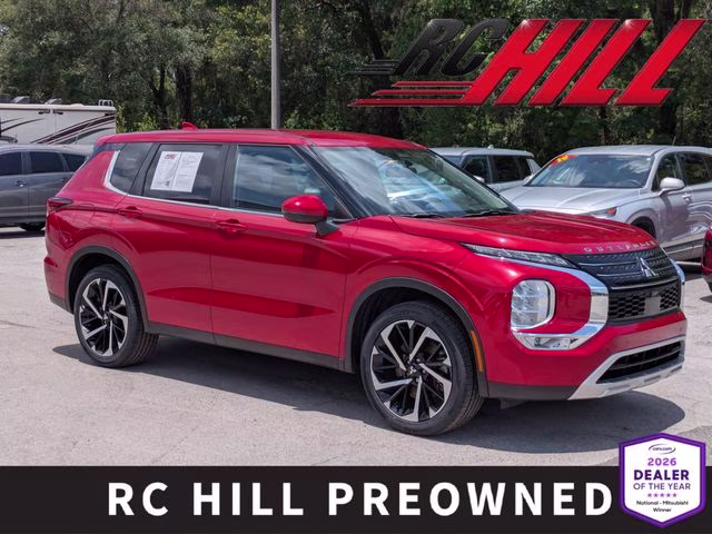2023 Mitsubishi Outlander SE S-AWC's photo