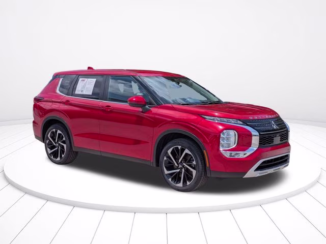 2023 Red Diamond Mitsubishi Outlander SE AWD SUV