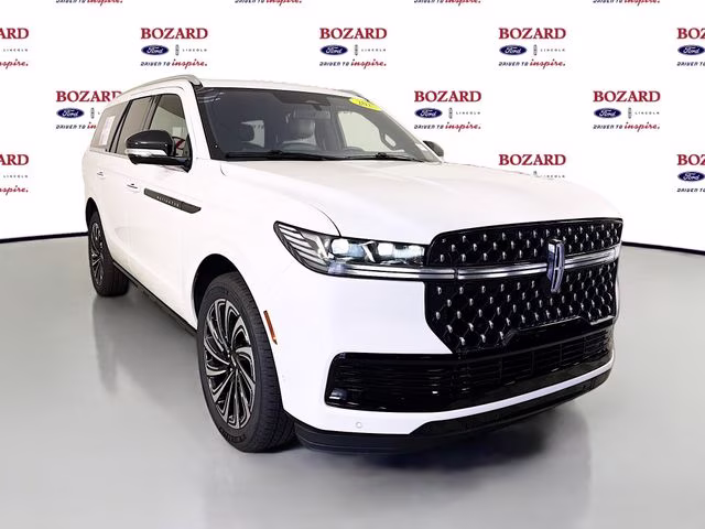 2025 Pristine White Metallic Tri-Coat Lincoln Navigator Black Label 4X4 SUV