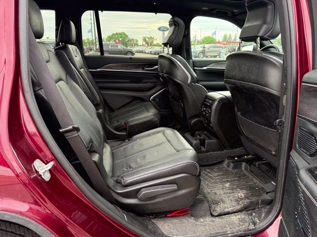 2021 Velvet Red Pearlcoat Jeep Grand Cherokee L Overland 4X4 SUV