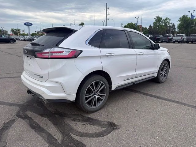 2019 White Platinum Metallic Tri-Coat Ford Edge Titanium AWD SUV